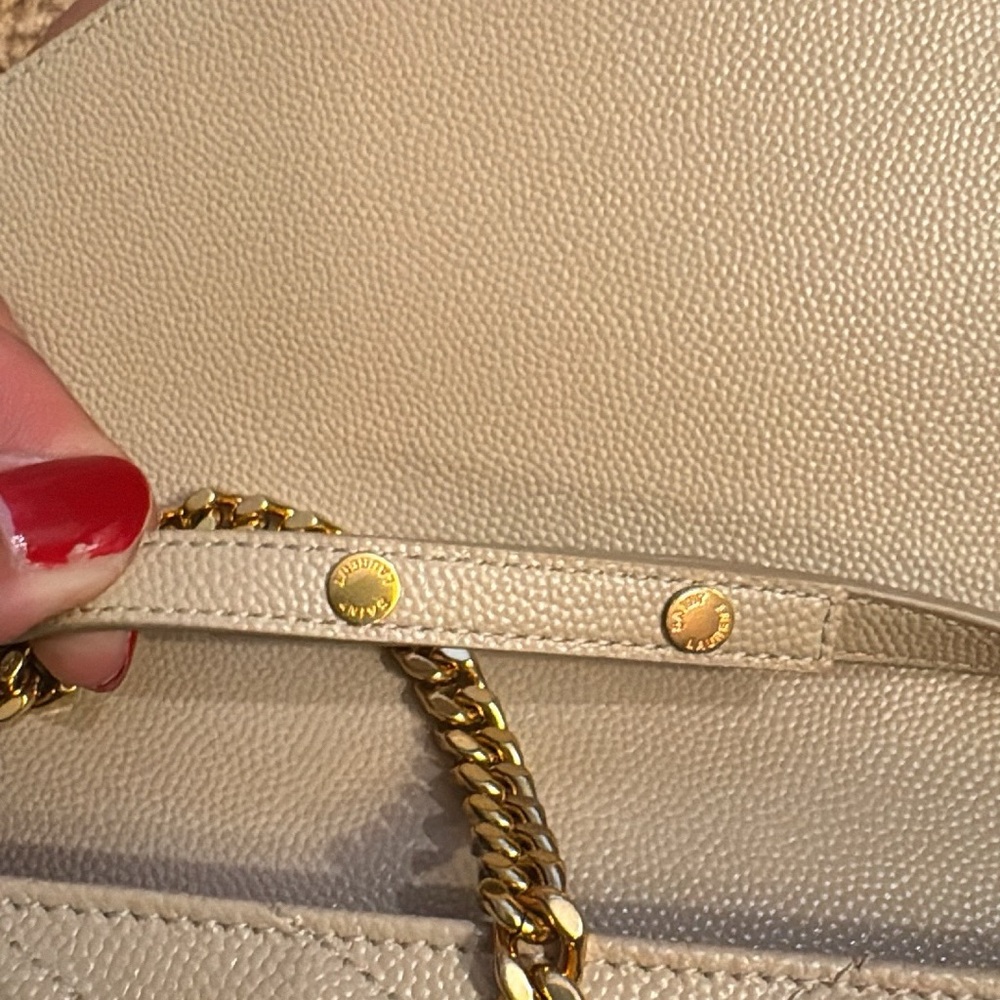 Saint Laurent YSL Large Wallet on Chain - Picture 10 of 11